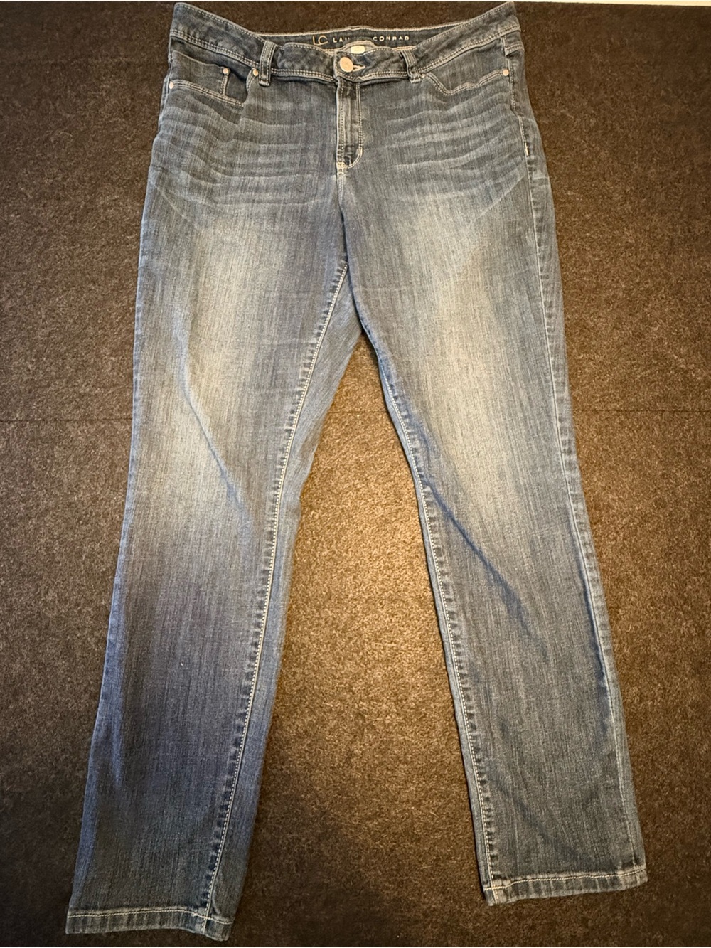 LC Lauren Conrad Light Blue Wash Straight-Leg Jeans